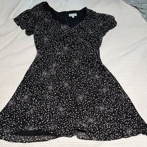 APRICOT Black and White Star Pattern Dress